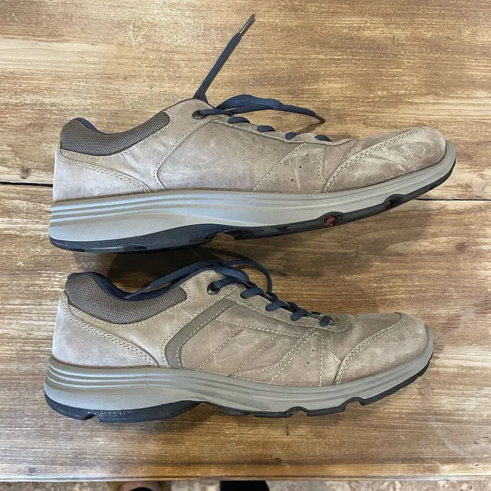 Ecco wear lace sneakers
